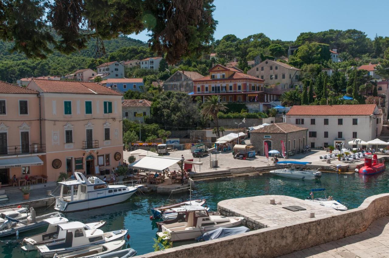 Villa Mozart Veli Lošinj Εξωτερικό φωτογραφία